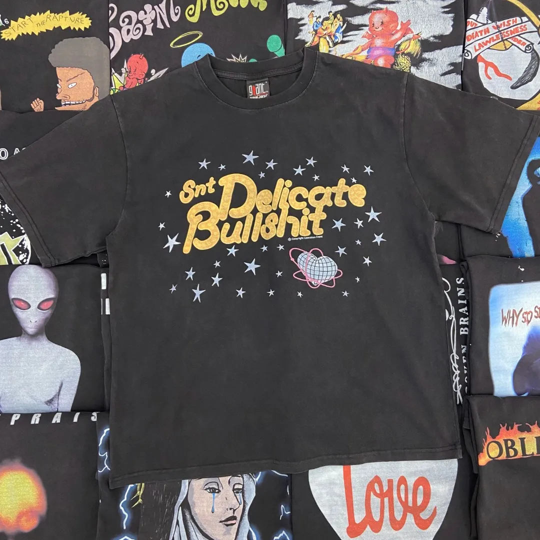 Saint Michael series of new American retro washed and distressed niche printed pure cotton loose short-sleeved T-shirts with digital white ink direct injection, breathable fabrics and three-dimensional and clear patterns. Fabric: Double yarn 240g Size: S-M-L-XL